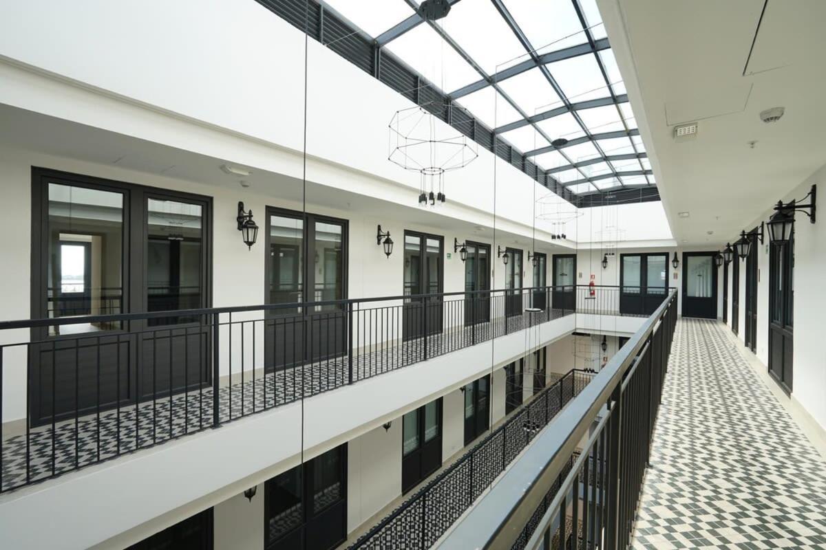 Majestic 2br With Modern Deco In Casco Viejo *